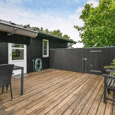 Hs009-henne-hjelmevej-146 Semesterbostad *