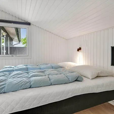Hs009-henne-hjelmevej-146 Holiday home *